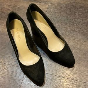 Nine West black 3” comfy heels- size 5 1/2